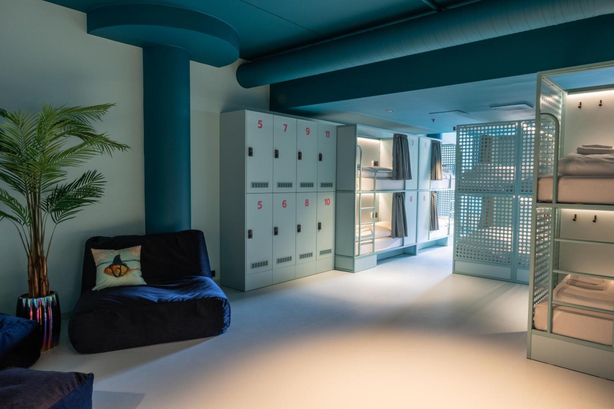 Bunks At Rode Hostel Oslo Exterior photo